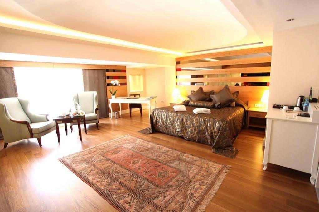 The Green Park Taksim Istanbul Exterior photo
